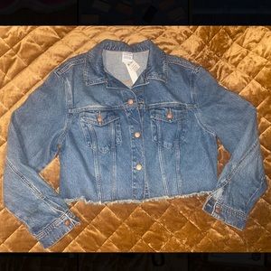NWT Cropped denim jacket